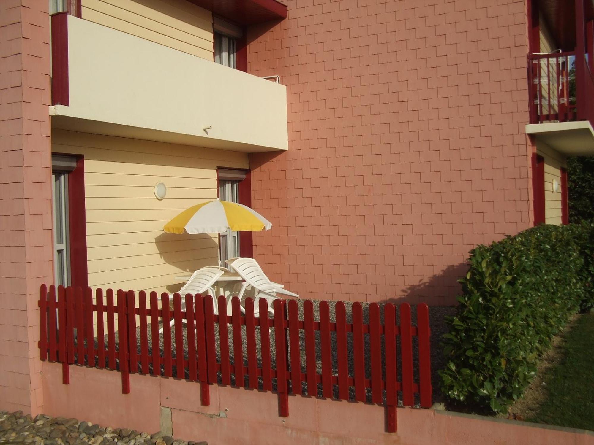 Les Pavillons Du Rooy Apartment Salies-de-Bearn Bagian luar foto