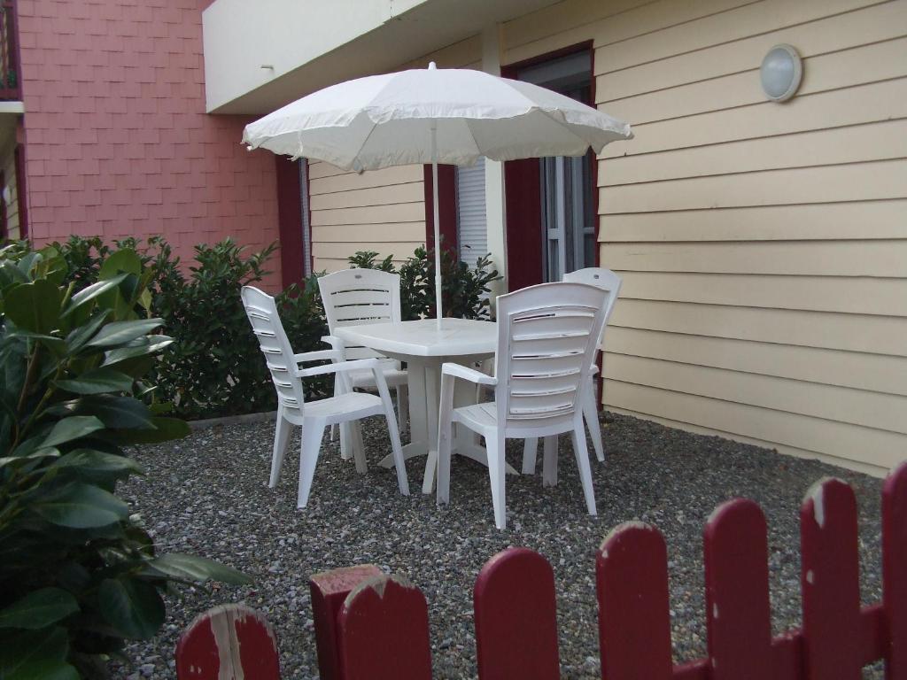 Les Pavillons Du Rooy Apartment Salies-de-Bearn Ruang foto